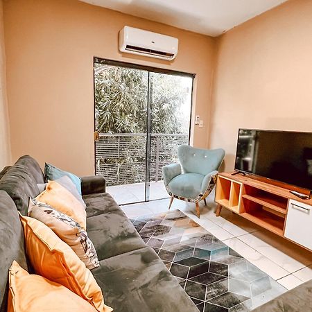 Amplio Loft En Zona Residencial De Asuncion Apartment Екстериор снимка