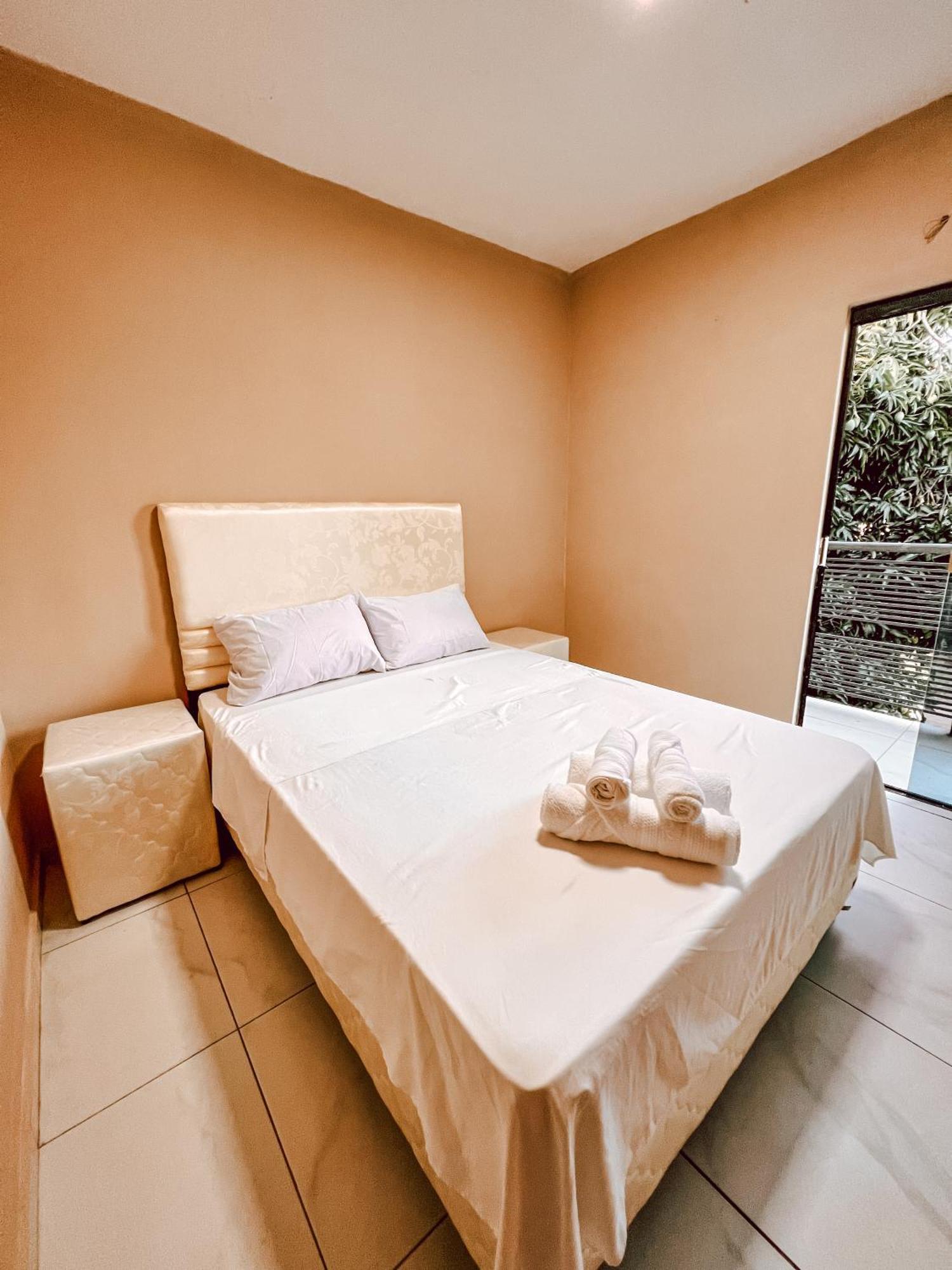 Amplio Loft En Zona Residencial De Asuncion Apartment Екстериор снимка